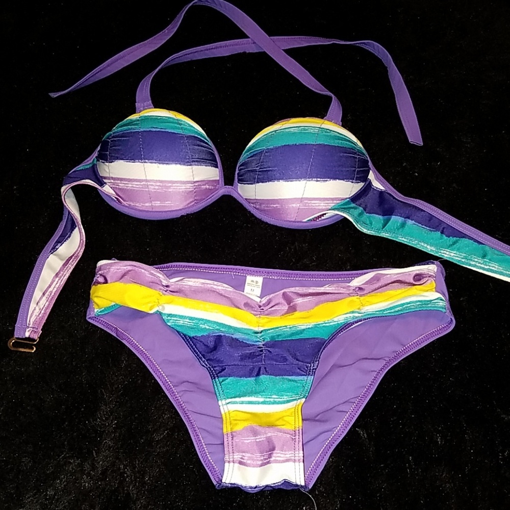 Bathing suit